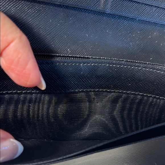 Prada Black Logo Vitello Move Long Leather Wallet p41 - Picture 11 of 16